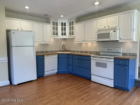 9 Croatan Court Manteo NC 27954