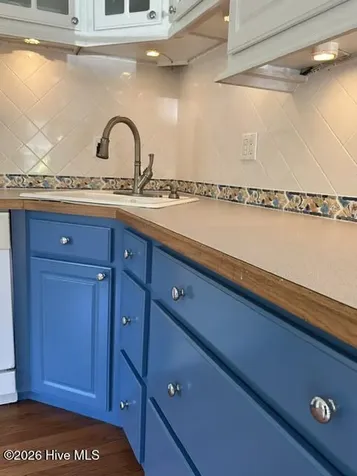 9 Croatan Court Manteo NC 27954
