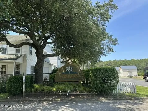 9 Croatan Court Manteo NC 27954