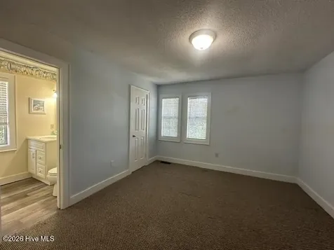 9 Croatan Court Manteo NC 27954