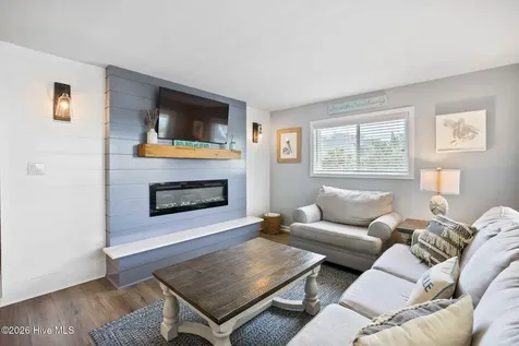 11 Wright Street Wrightsville Beach NC 28480