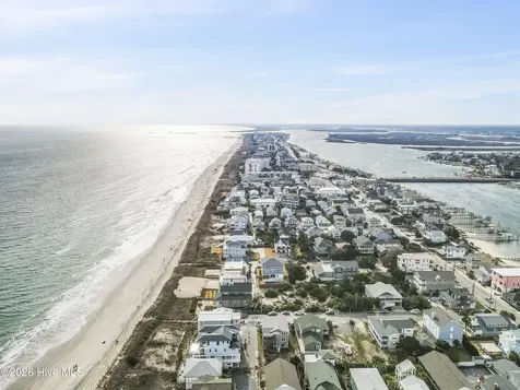 11 Wright Street Wrightsville Beach NC 28480