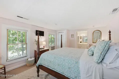508 Church Street Oriental NC 28571