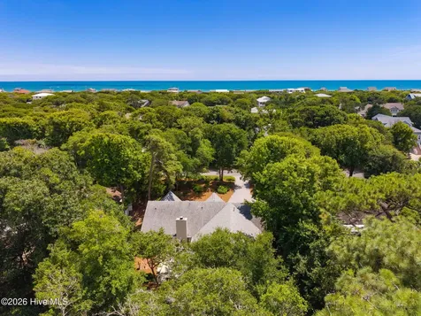 126 Loblolly Drive Pine Knoll Shores NC 28512