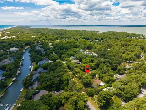 126 Loblolly Drive Pine Knoll Shores NC 28512