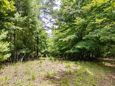 2 Stormy Ridge Brasstown NC 28902