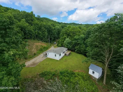 185 Joyces Topton NC 28781