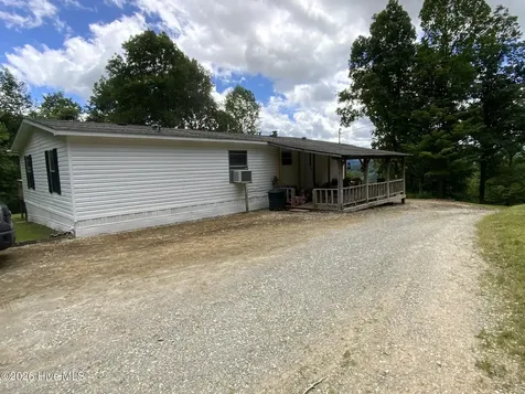 185 Joyces Topton NC 28781
