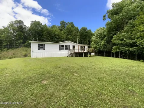185 Joyces Topton NC 28781