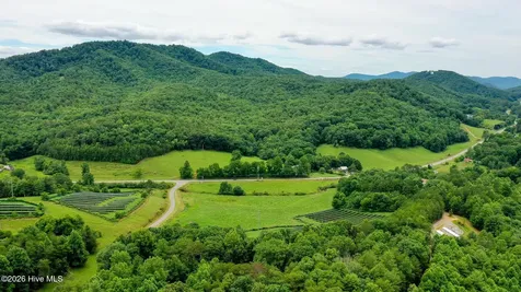 147 Lance Cove Road Hayesville NC 28904