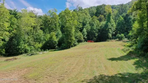 575 Vestal Cochran Road Topton NC 28781