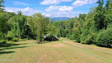 575 Vestal Cochran Road Topton NC 28781