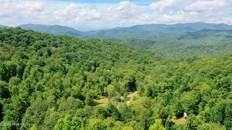 575 Vestal Cochran Road Topton NC 28781