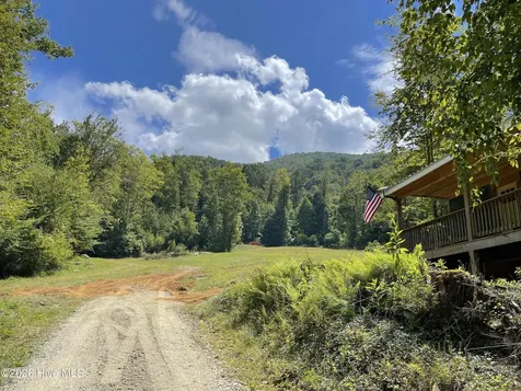 575 Vestal Cochran Road Topton NC 28781