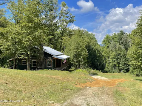 575 Vestal Cochran Road Topton NC 28781
