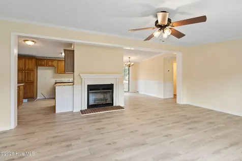 195 Bellhammon Forest Drive Rocky Point NC 28457