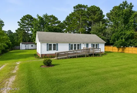 195 Bellhammon Forest Drive Rocky Point NC 28457