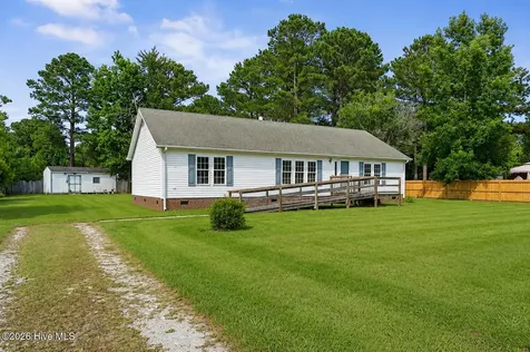 195 Bellhammon Forest Drive Rocky Point NC 28457