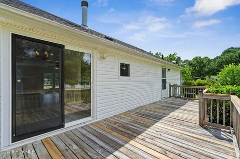 195 Bellhammon Forest Drive Rocky Point NC 28457