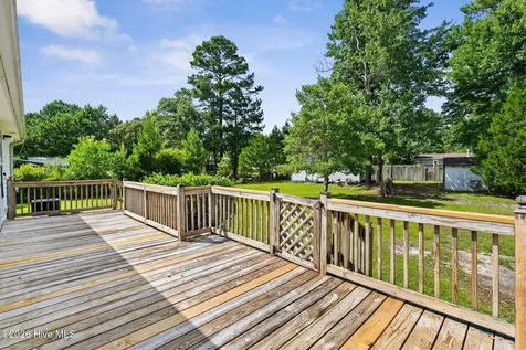 195 Bellhammon Forest Drive Rocky Point NC 28457
