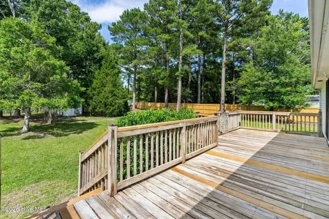 195 Bellhammon Forest Drive Rocky Point NC 28457