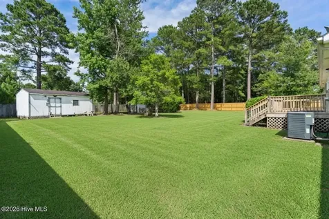 195 Bellhammon Forest Drive Rocky Point NC 28457