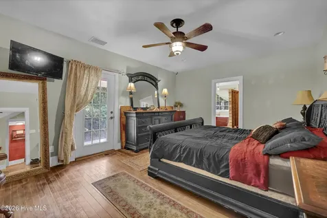 3698 Nc Highway 53 E Burgaw NC 28425