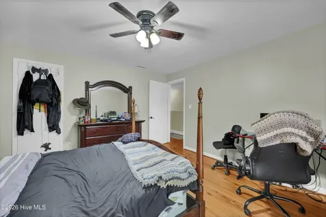3698 Nc Highway 53 E Burgaw NC 28425