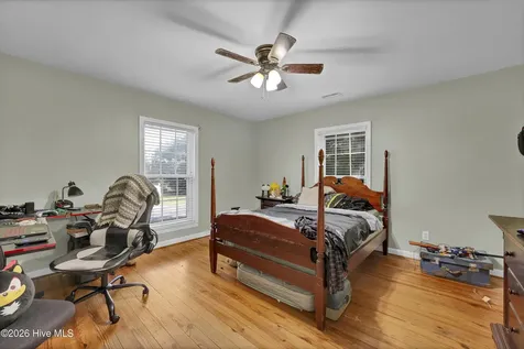 3698 Nc Highway 53 E Burgaw NC 28425