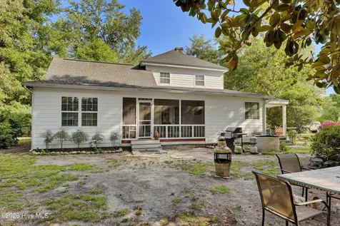 3698 Nc Highway 53 E Burgaw NC 28425