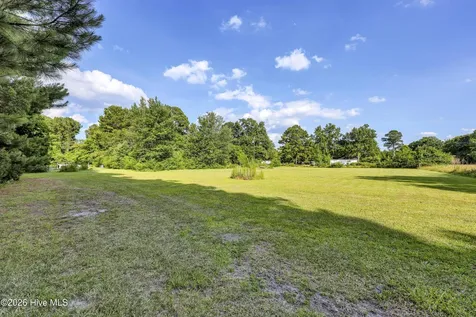 3698 Nc Highway 53 E Burgaw NC 28425