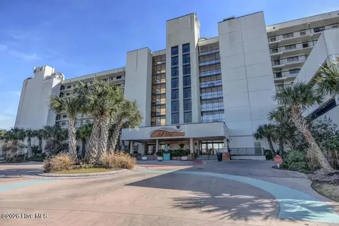 2700 N Lumina Avenue N Wrightsville Beach NC 28480