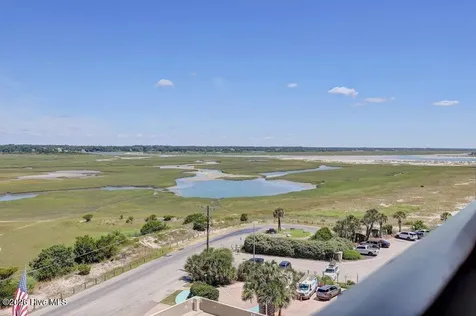 2700 N Lumina Avenue N Wrightsville Beach NC 28480