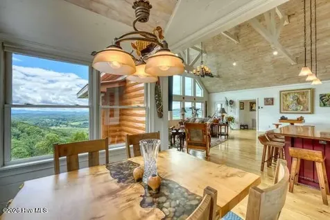 628 Madison Lane Brasstown NC 28902