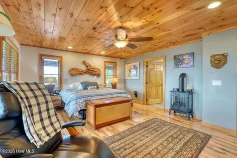 628 Madison Lane Brasstown NC 28902