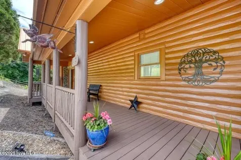 628 Madison Lane Brasstown NC 28902