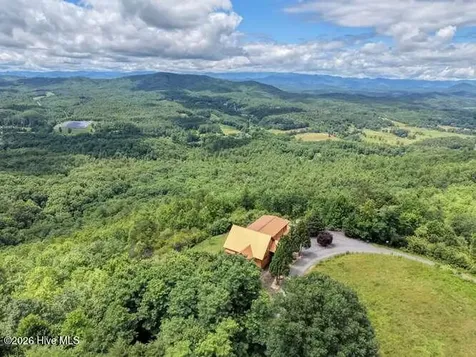 628 Madison Lane Brasstown NC 28902