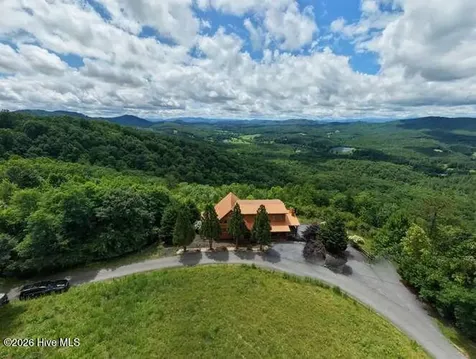 628 Madison Lane Brasstown NC 28902