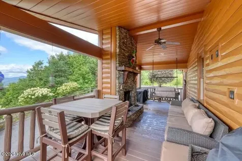 628 Madison Lane Brasstown NC 28902