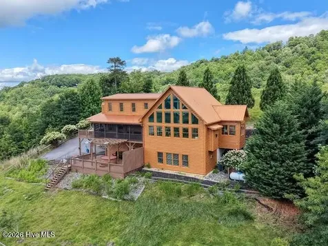 628 Madison Lane Brasstown NC 28902