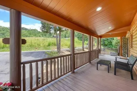 628 Madison Lane Brasstown NC 28902