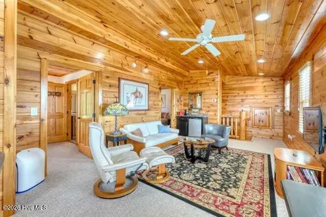 628 Madison Lane Brasstown NC 28902