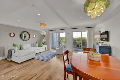 109 Lees Cut Wrightsville Beach NC 28480