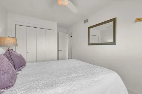 109 Lees Cut Wrightsville Beach NC 28480