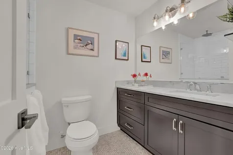 109 Lees Cut Wrightsville Beach NC 28480