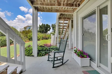 109 Lees Cut Wrightsville Beach NC 28480