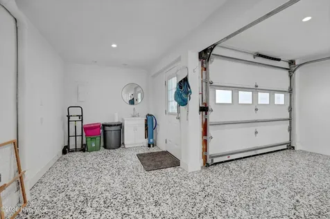 109 Lees Cut Wrightsville Beach NC 28480