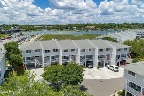 109 Lees Cut Wrightsville Beach NC 28480