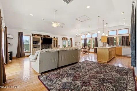 504 Suffolk Street Kill Devil Hills NC 27948