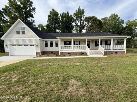 263 Treasure Point Road Bath NC 27808